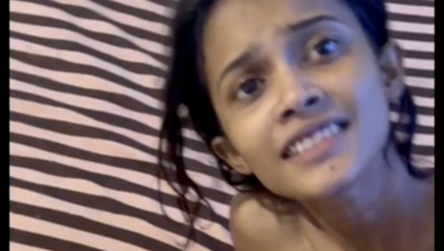 Young Couple Leaked In Room – Sinhala Room Leaks